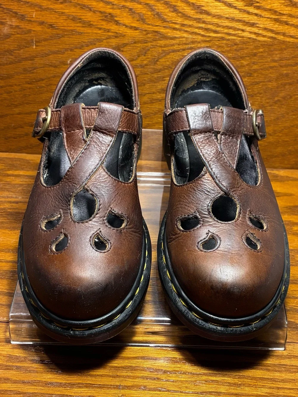 RARE VTG Dr. Martens England Made Cutout Mary Jane Shoes Brown Leather Size 7